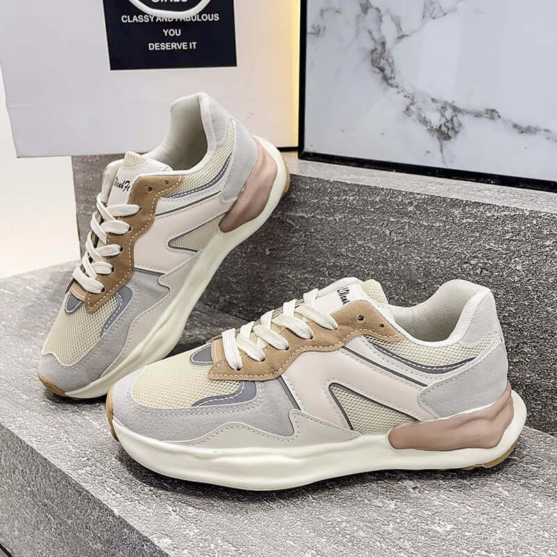 Crunchy Loco running shoes