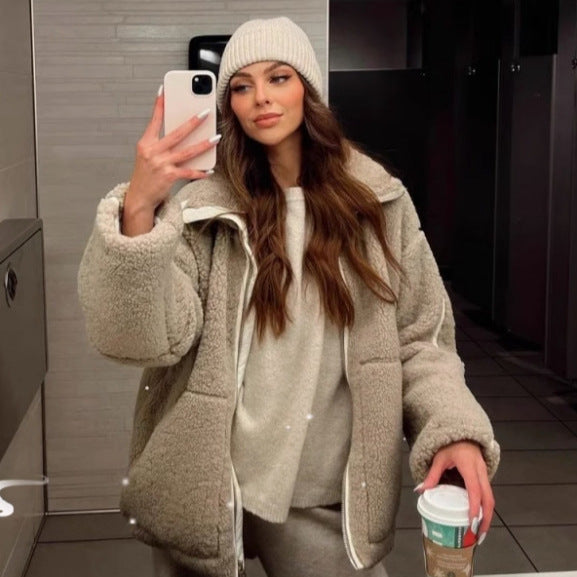 Autumn and Winter New Loose Teddy Velvet Casual Outdoor Zipper Jacket🌹