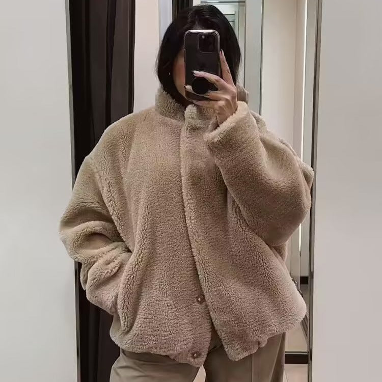 Cozy fleece jacket soft stylish and effortless to wear🌹