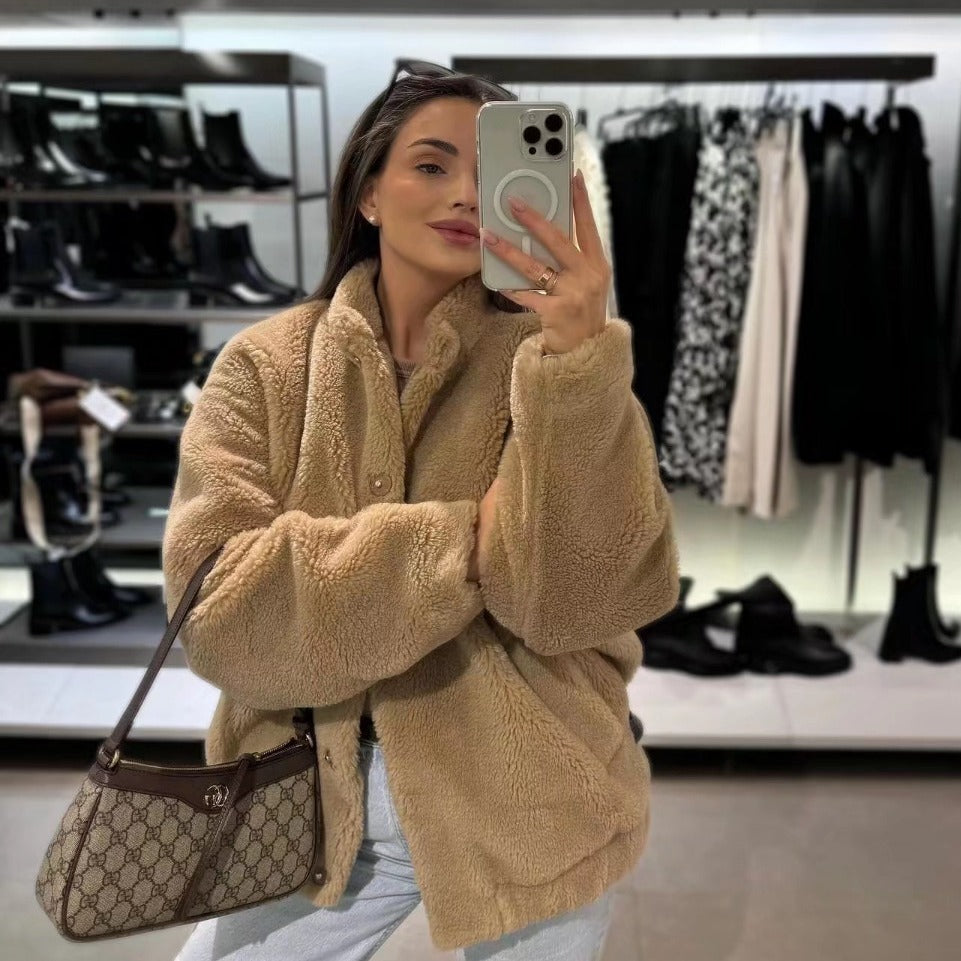 Cozy fleece jacket soft stylish and effortless to wear🌹