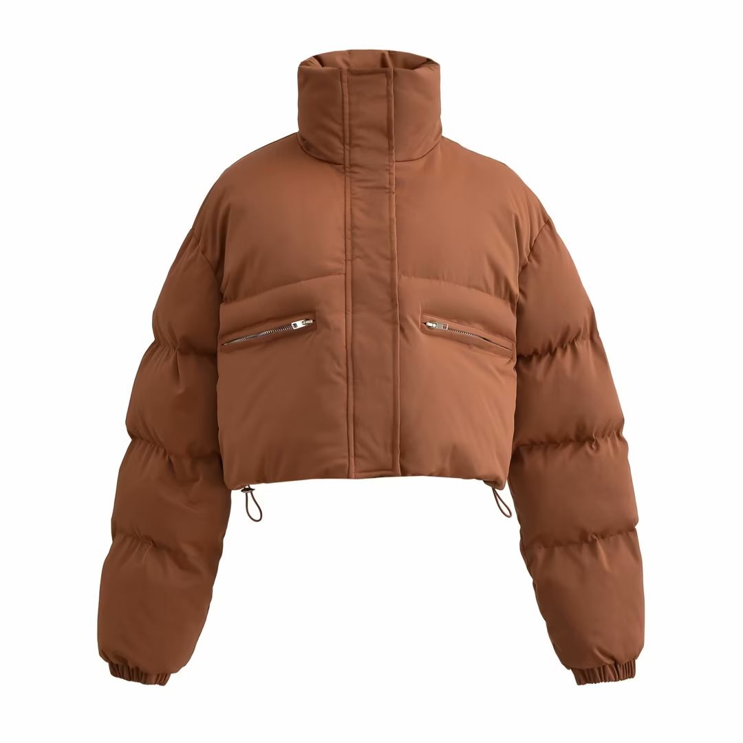 Warm short puffer jacket with high collar and zip soft light and stylish.🌹
